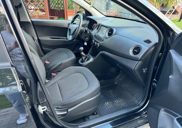 Hyundai i10 cena 37900 przebieg: 44000, rok produkcji 2019 z Prószków małe 191